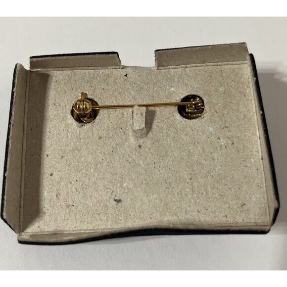 Disney Smiling Mickey Mouse Pin or Brooch With Crystals & Enameled - Picture 4 of 6